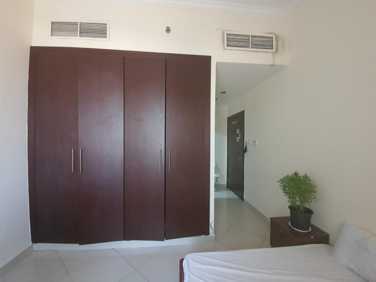 דובאי One Masterbedroom In 2 Bedroom Apt,Al Darwesh,Al Barsha 1 מראה חיצוני תמונה